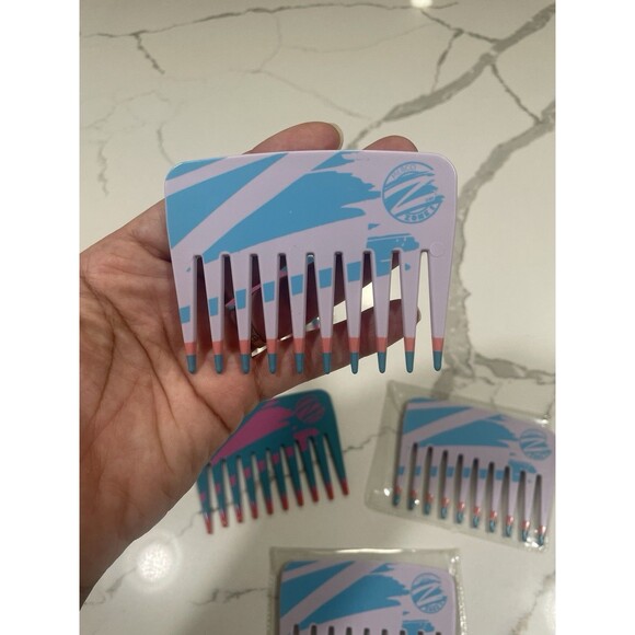 New 90s Mebco Volume Lift Comb & Pouch Purse Size 5 pieces Original - Picture 5 of 6